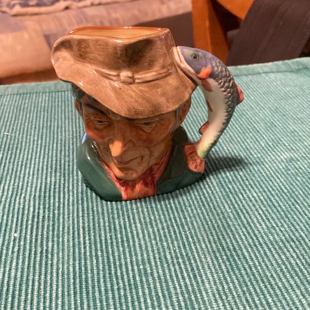 Royal Doulton Toby jug The Poacher